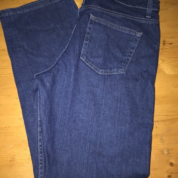 Cabela’s Jeans 12 - Picture 1 of 5
